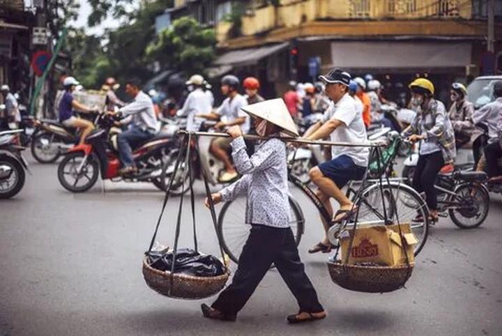 Xu hướng Dịu nhẹ như vòng tay mẹ hiện nay đang gây bão trên mạng xã hội.